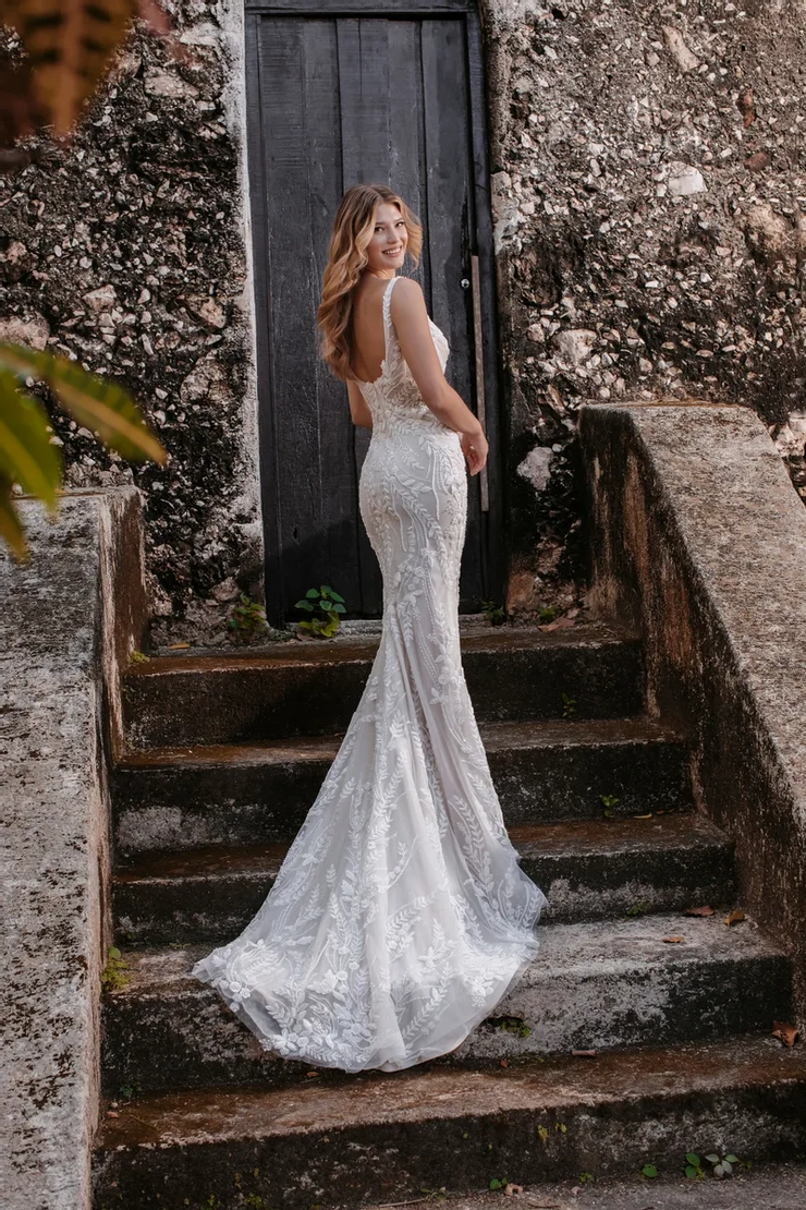 Abella Sydney Style #E365 #1 default backface vertical picture