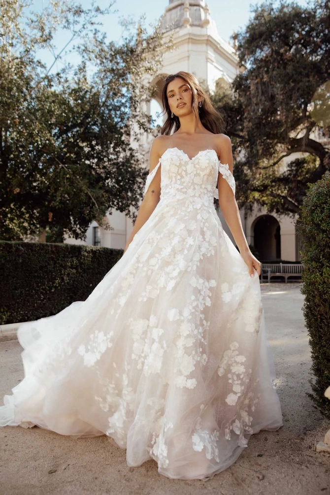 Essense of Australia | Britt's Bridal - D3738 | Britt's
