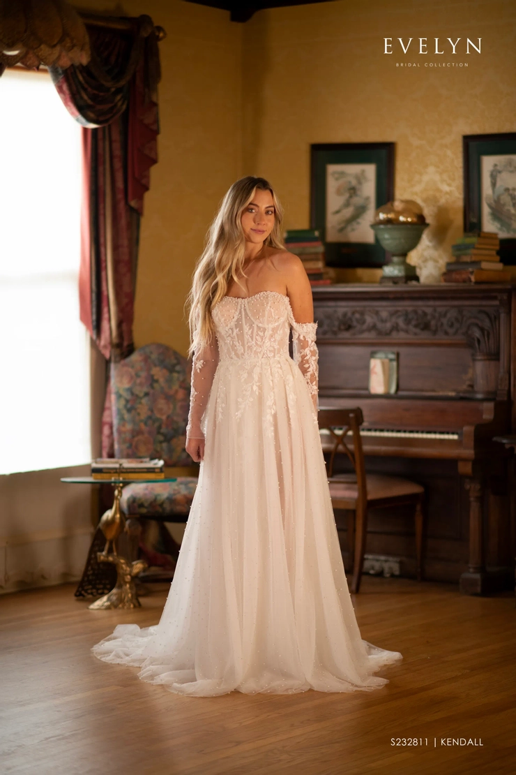 Evelyn Bridal Kendall Default Thumbnail Image