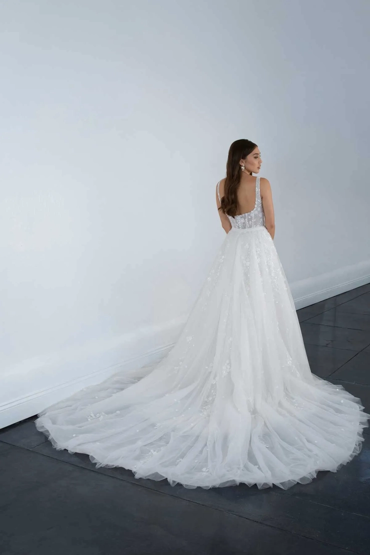 Martina Liana 1684 #6 default backface vertical picture