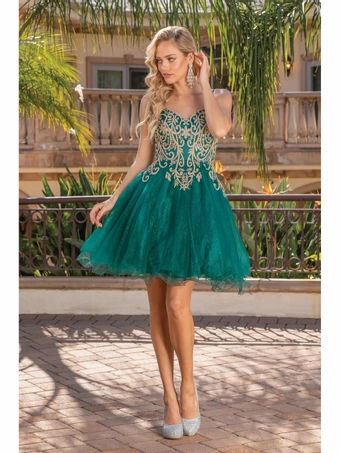 Dancing Queen 3330 #1 frontface vertical thumbnail