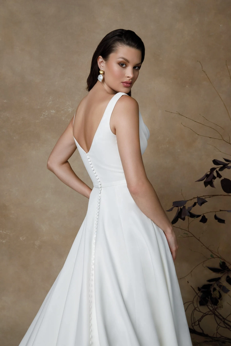 Justin Alexander Style #88321 #3 backface vertical cropped picture