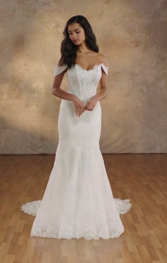 Essense of Australia D4456 #1 autoplay loop mute thumbnail